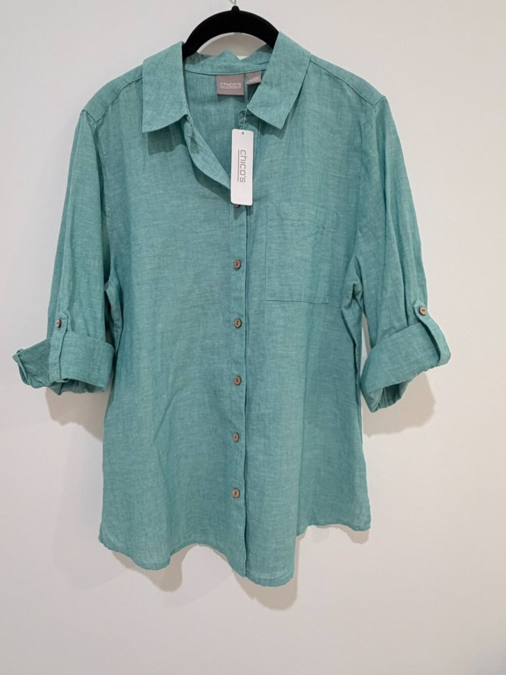 NWT Chico's Linen Roll-Tab Sleeve Button-Down Shirt with Matching Tank Top Set